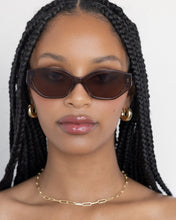 Lu Goldie - Eliana Sunglasses - Espresso